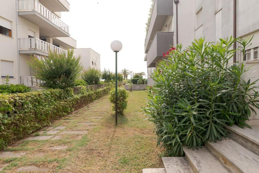 Appartamento Incantevole 2 Fronte Mare Villa Rosa Di Martinsicuro Exteriér fotografie